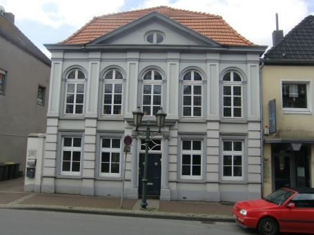 Emmerich-Niederelten : Klosterstraße